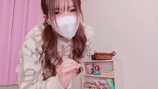 Snapshot of -EdisonThomas- chatting on January 8, 7:36 am -EdisonThomas- online show from January 8, 7:36 am