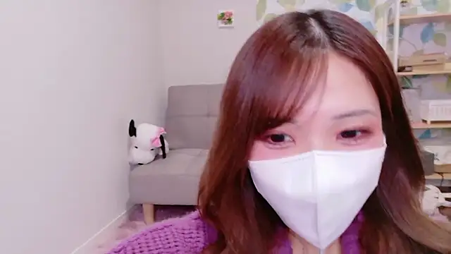 Snapshot of -EdisonThomas- chatting on February 12, 8:47 am -EdisonThomas- online show from February 12, 8:47 am