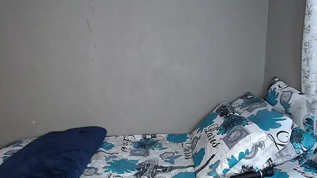 Lunalee online show from December 19, 9:11 am