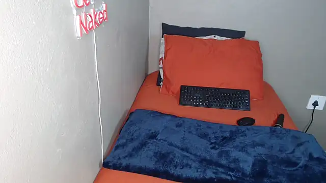 Lunalee online show from November 21, 11:48 pm