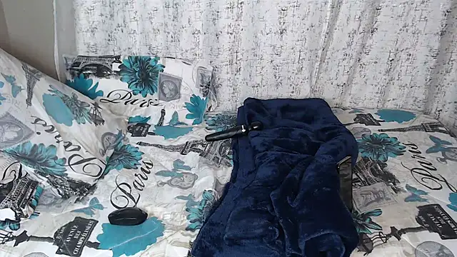 Lunalee online show from January 7, 7:52 pm