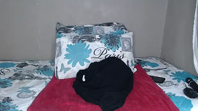 Lunalee online show from February 16, 6:01 am