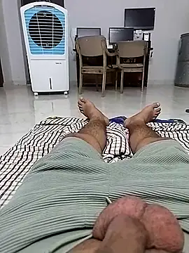 Desiandaj online show from March 14, 6:25 pm