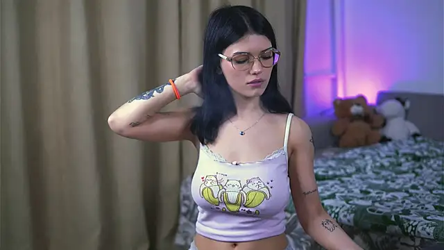 HotMollyX online show from May 25, 7:45 pm