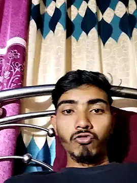 Snapshot of Hot-_couple chatting on January 12, 3:52 pm Hot- couple online show from January 12, 3:52 pm
