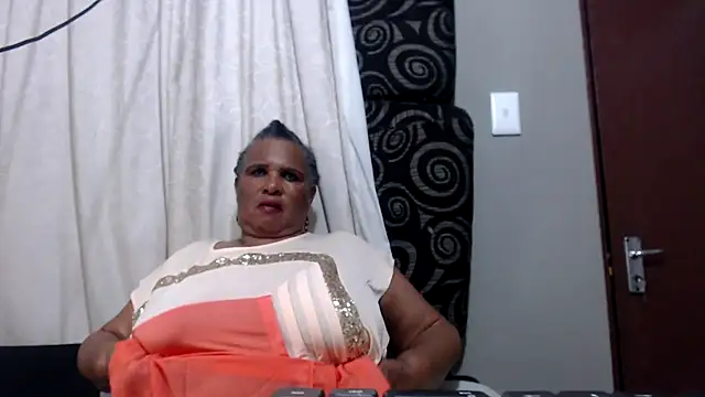 GrandBustyMelon online show from December 3, 5:01 pm