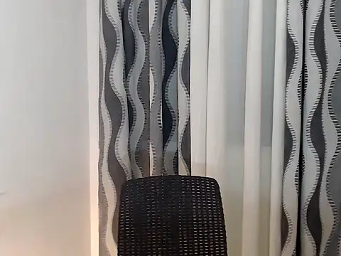 Snapshot of _karie chatting on February 8, 7:00 pm karie online show from February 8, 7:00 pm