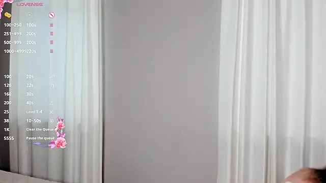 MarenRawicki online show from October 19, 8:39 am