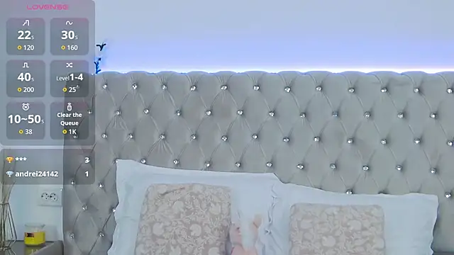 Snapshot of KandyCosse chatting on July 11, 8:58 am KandyCosse online show from July 11, 8:58 am