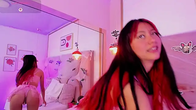 Aria Joness  online show from October 22, 1:32 pm