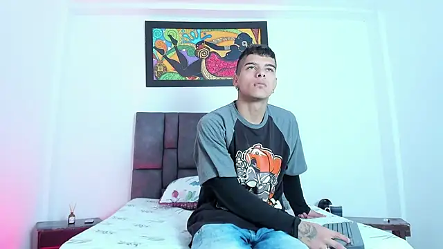 wyatt 3 online show from November 20, 11:55 am