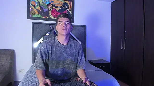 wyatt 3 online show from November 10, 12:21 pm