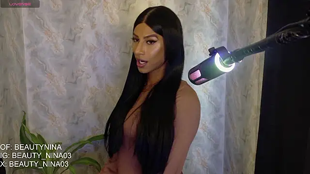 beauty nina online show from March 1, 3:34 pm