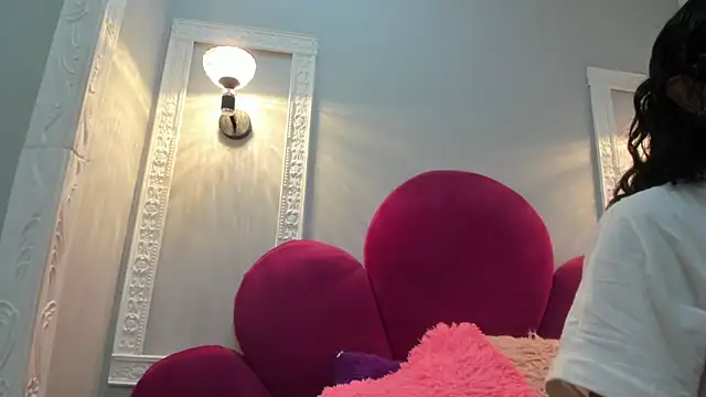 Saammy 17 online show from October 29, 8:30 pm