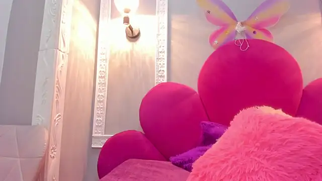 Saammy 17 online show from November 12, 8:34 pm