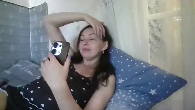 DanaNeon online show from May 21, 10:23 am