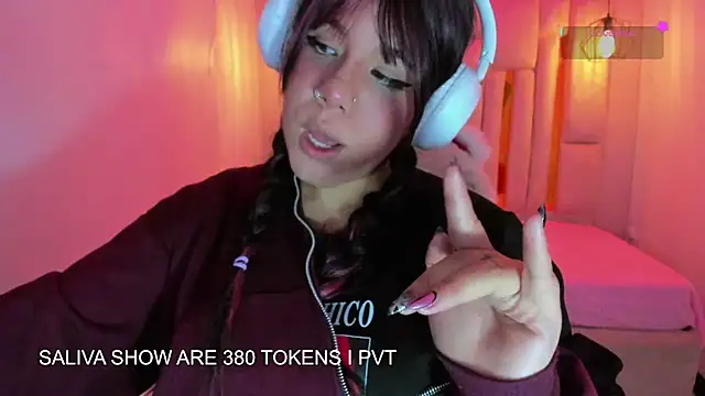 Snapshot of Melissa_Adamsx chatting on November 7, 6:56 pm Melissa Adamsx online show from November 7, 6:56 pm