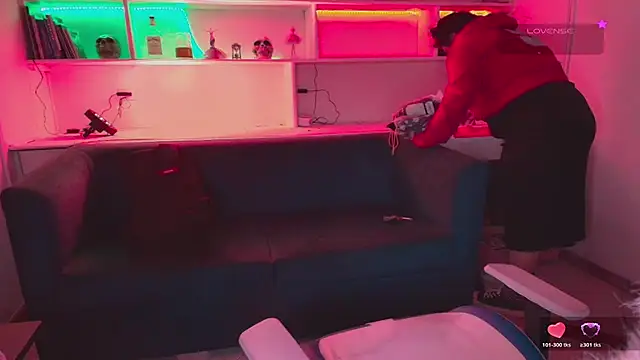 Snapshot of Melissa_Adamsx chatting on November 1, 11:37 am Melissa Adamsx online show from November 1, 11:37 am