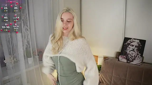 JaymieVigen online show from December 22, 3:06 am