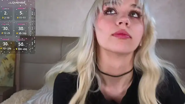 JaymieVigen online show from May 30, 3:24 am