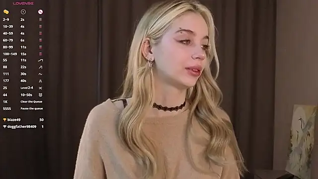 JaymieVigen online show from April 6, 3:13 am