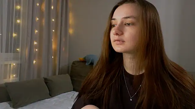 Lelia Vibe online show from February 28, 3:44 pm