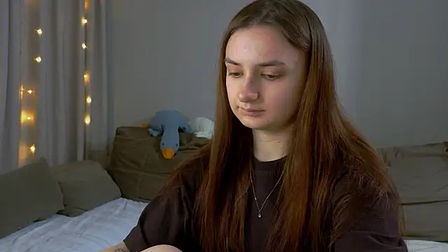 Lelia Vibe online show from March 5, 4:47 pm