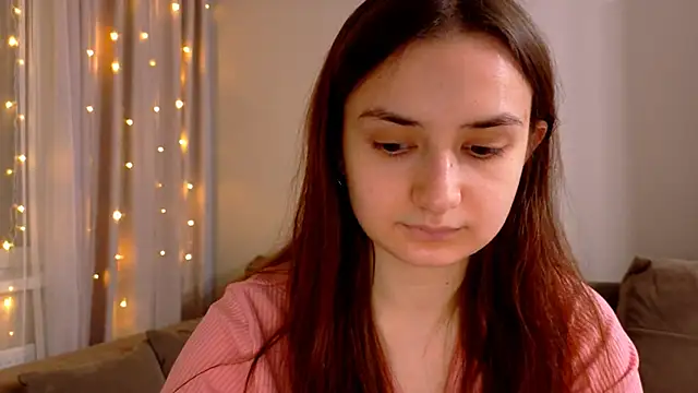 Lelia Vibe online show from January 6, 6:01 pm