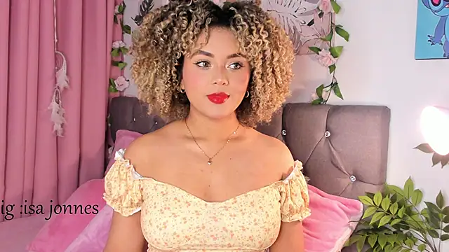 isajonnes18 online show from February 8, 9:56 pm