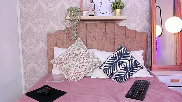 Anseru  online show from March 23, 1:00 pm