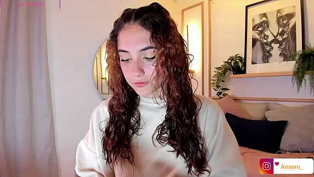 Anseru  online show from January 16, 1:04 pm