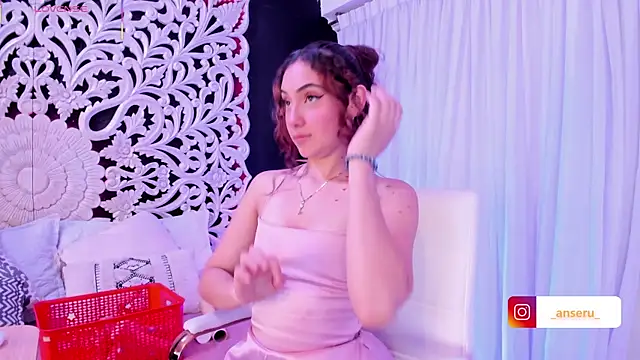 Anseru  online show from November 24, 11:43 am