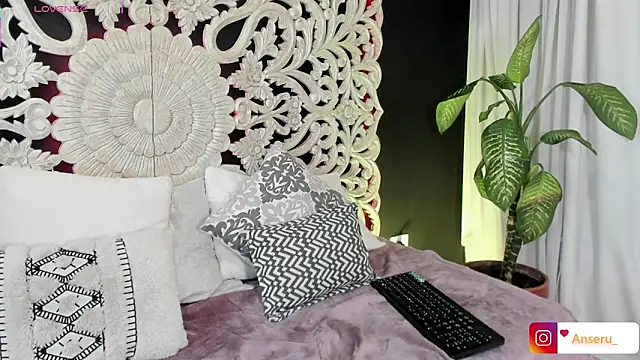 Anseru  online show from March 6, 1:06 pm