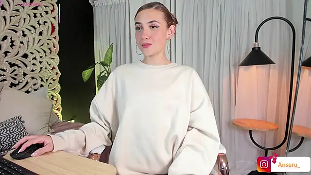 Anseru  online show from March 10, 1:04 pm