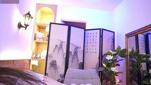 MilaCrave online show from March 21, 11:36 am