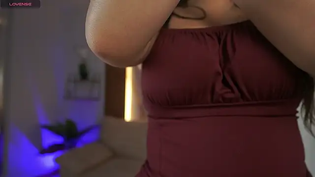 MilaCrave online show from December 20, 11:35 am