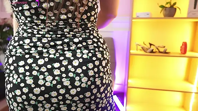 Snapshot of MilaCrave chatting on January 19, 11:36 am MilaCrave online show from January 19, 11:36 am