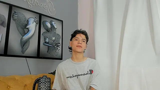 camillo virgil online show from October 28, 10:58 am