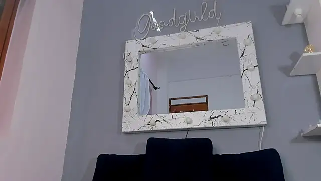 Snapshot of camillo_virgil chatting on September 10, 11:31 am camillo virgil online show from September 10, 11:31 am