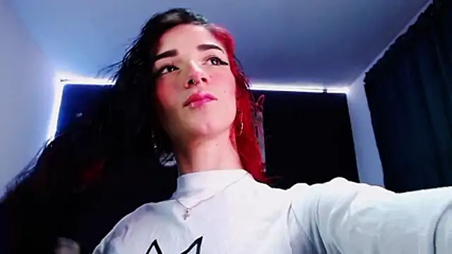 ingrid zese  online show from January 11, 11:11 pm