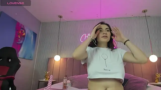 HANNA BASTIAN VC online show from November 8, 5:33 am