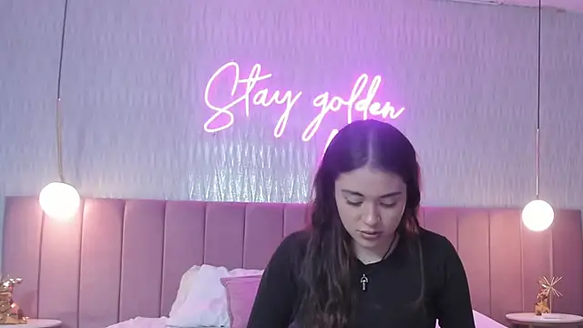 HANNA BASTIAN VC online show from November 23, 8:13 am