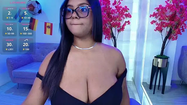 Snapshot of Anie_johnson chatting on June 24, 7:22 pm Anie johnson online show from June 24, 7:22 pm