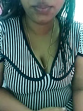 Snapshot of Dimplegirl chatting on November 20, 1:28 am Dimplegirl online show from November 20, 1:28 am