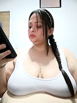 Nanna 160290 online show from December 19, 3:25 pm