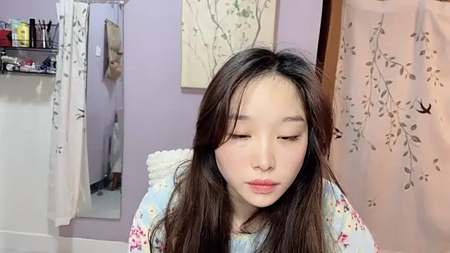 Y2Luvk online show from November 26, 9:15 pm