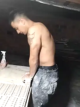 hoteder online show from November 21, 11:15 pm