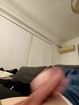 DannySastre91 online show from December 18, 6:56 pm