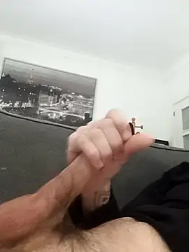 DannySastre91 online show from November 6, 2:21 pm