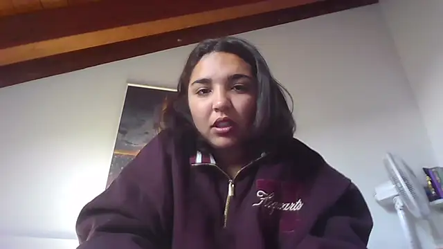 Snapshot of LadySophia03 chatting on November 8, 9:13 am LadySophia03 online show from November 8, 9:13 am